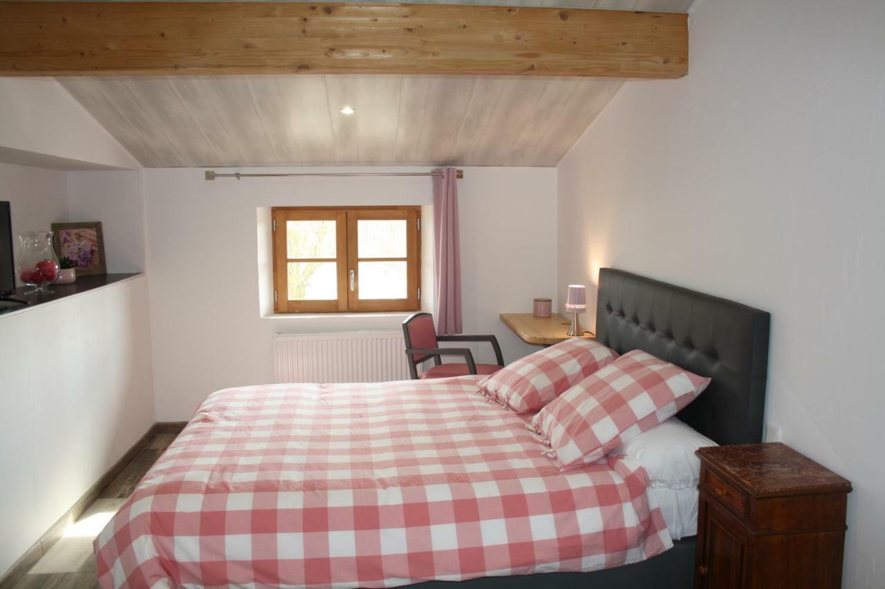 Chambre D'Hote Le Mercier Calmont  Exterior photo